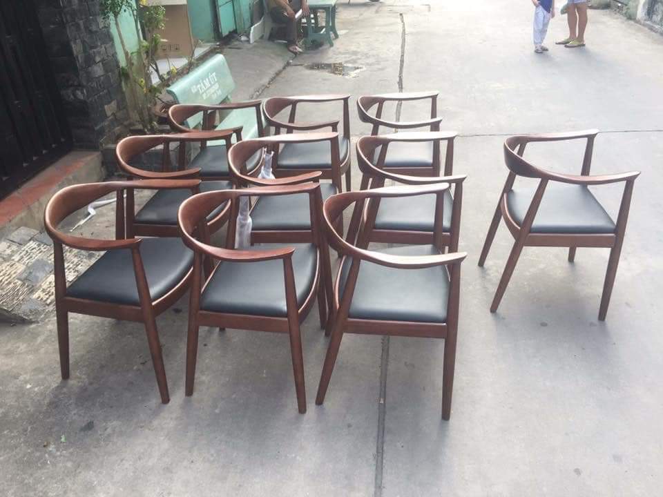 bàn ghế nhà hàng