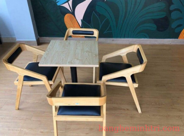 Top các mẫu bàn ghế cafe gỗ mới nhất hiện nay có mặt tại Minh Trí 